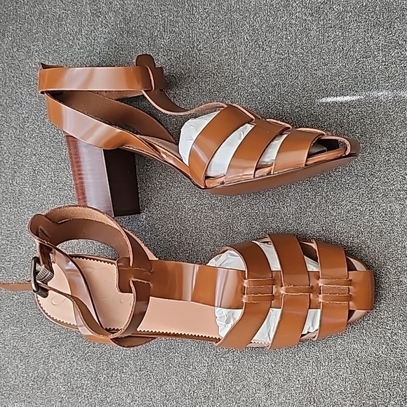 J. CREW Leather Fisherman Sandals, size 10 - Picture 2 of 4